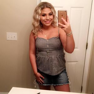 Meet your Posher, Taylor